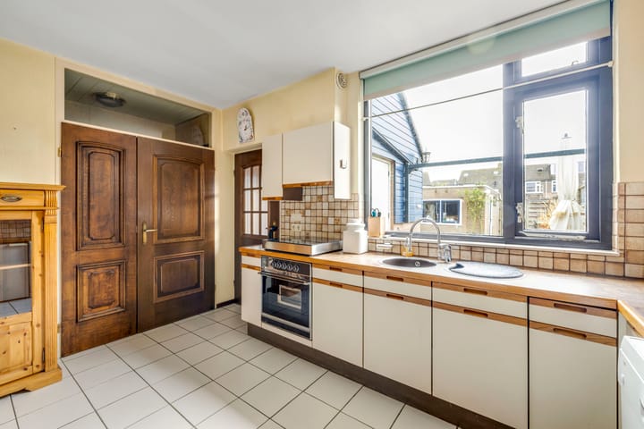 Photo 15 of Jhr Mr A F de Savornin Lohmanstraat 64