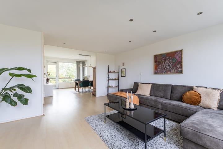 Foto 2 van Van Nijenrodeweg 678