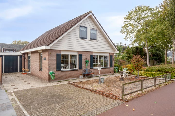 Photo 1 of Jan van der Heydenstraat 3