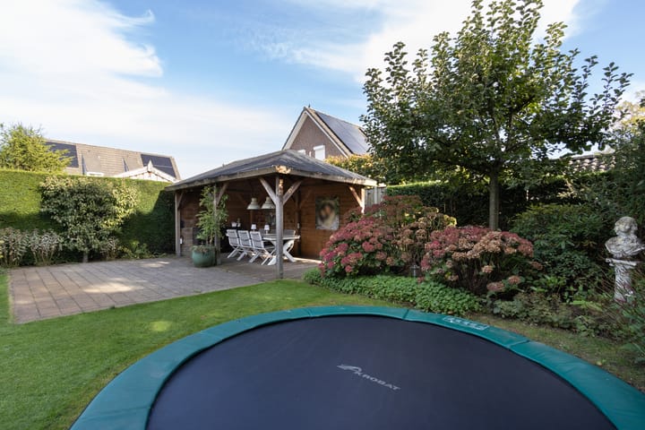 Foto 51 van Lindenhof 37