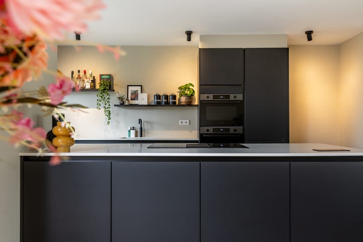 Photo 13 of Westeinde 121