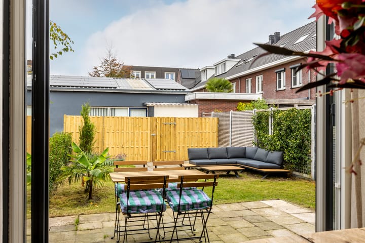 Photo 19 of Westeinde 121