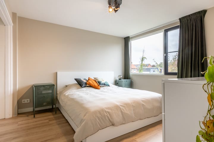 Photo 35 of Westeinde 121