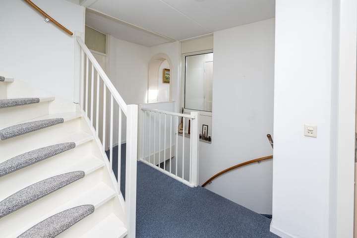 Photo 25 of Van Rielstraat 16