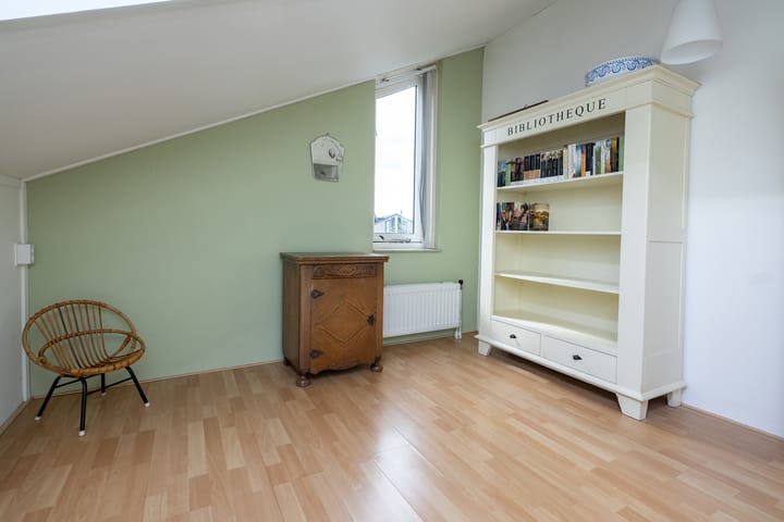 Photo 29 of Van Rielstraat 16