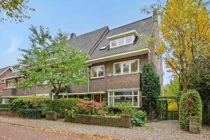 Photo 1 of Graafseweg 241-F