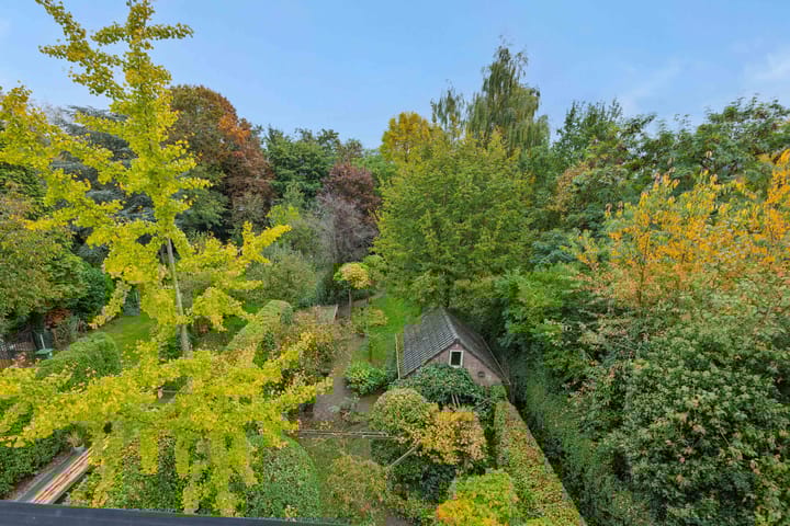 Photo 2 of Graafseweg 241-F