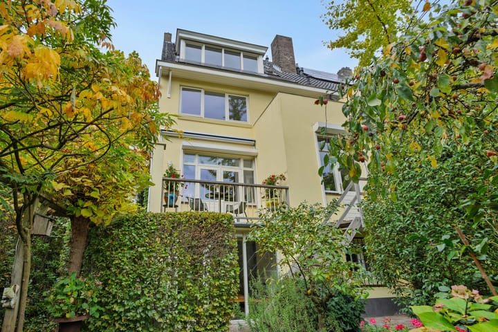 Photo 9 of Graafseweg 241-F