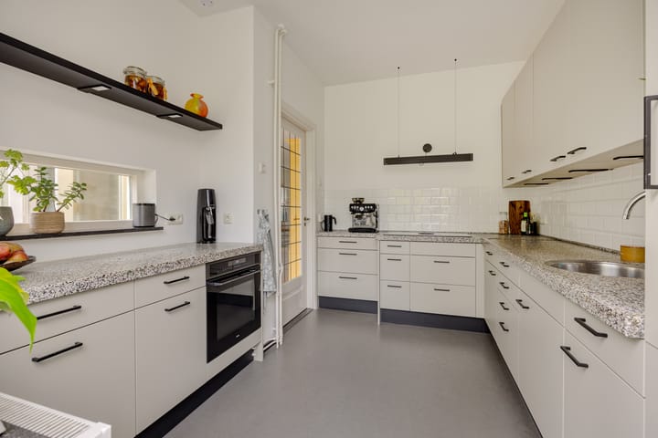 Photo 18 of Graafseweg 241-F