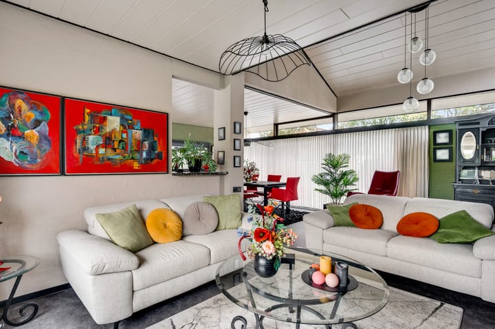 Photo 13 of Burgemeester Mertensstraat 8