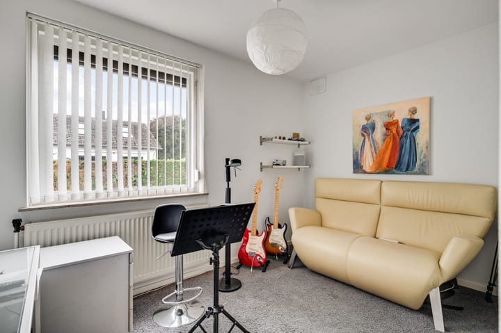 Photo 22 of Burgemeester Mertensstraat 8