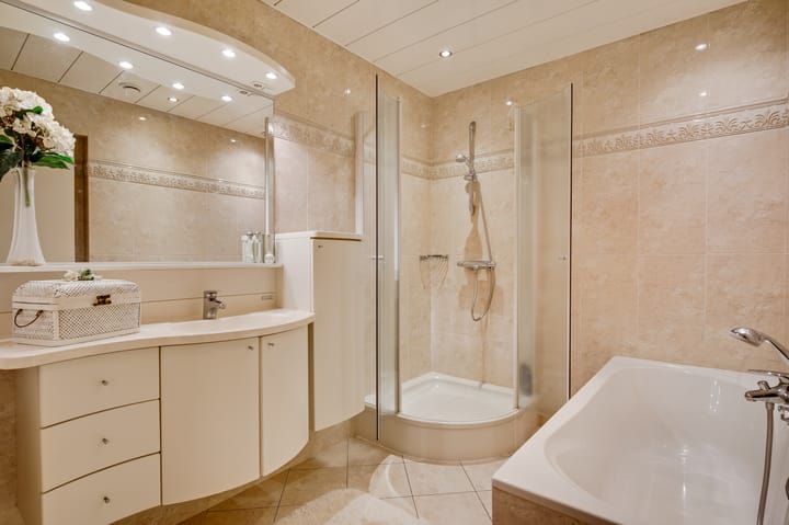 Photo 24 of Burgemeester Mertensstraat 8