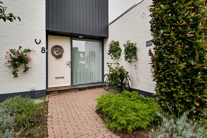 Photo 60 of Burgemeester Mertensstraat 8