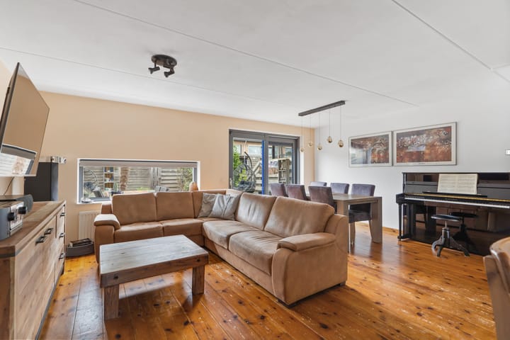 Photo 2 of Leo Gestelstraat 67