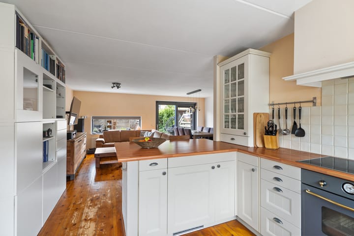 Photo 18 of Leo Gestelstraat 67