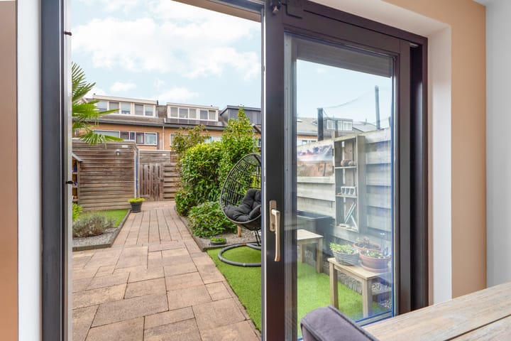 Photo 40 of Leo Gestelstraat 67