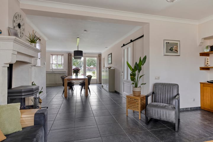 Photo 13 of Grensweg 5