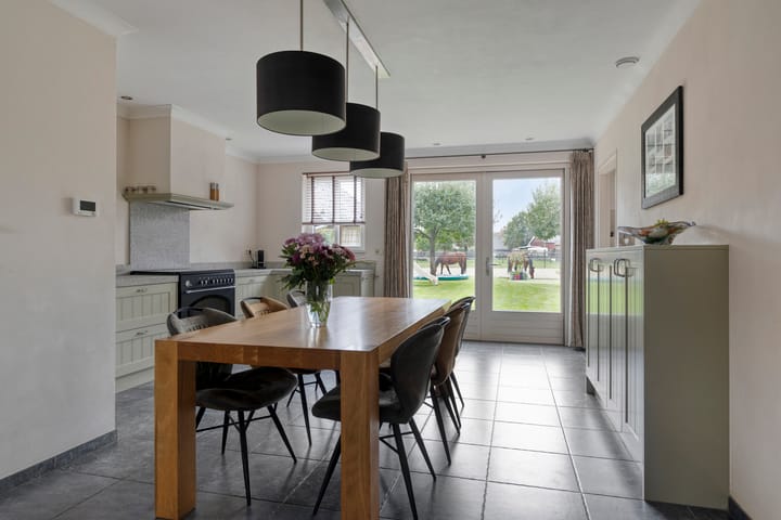 Photo 14 of Grensweg 5