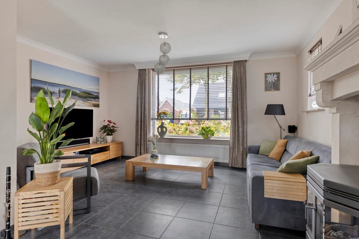 Photo 11 of Grensweg 5