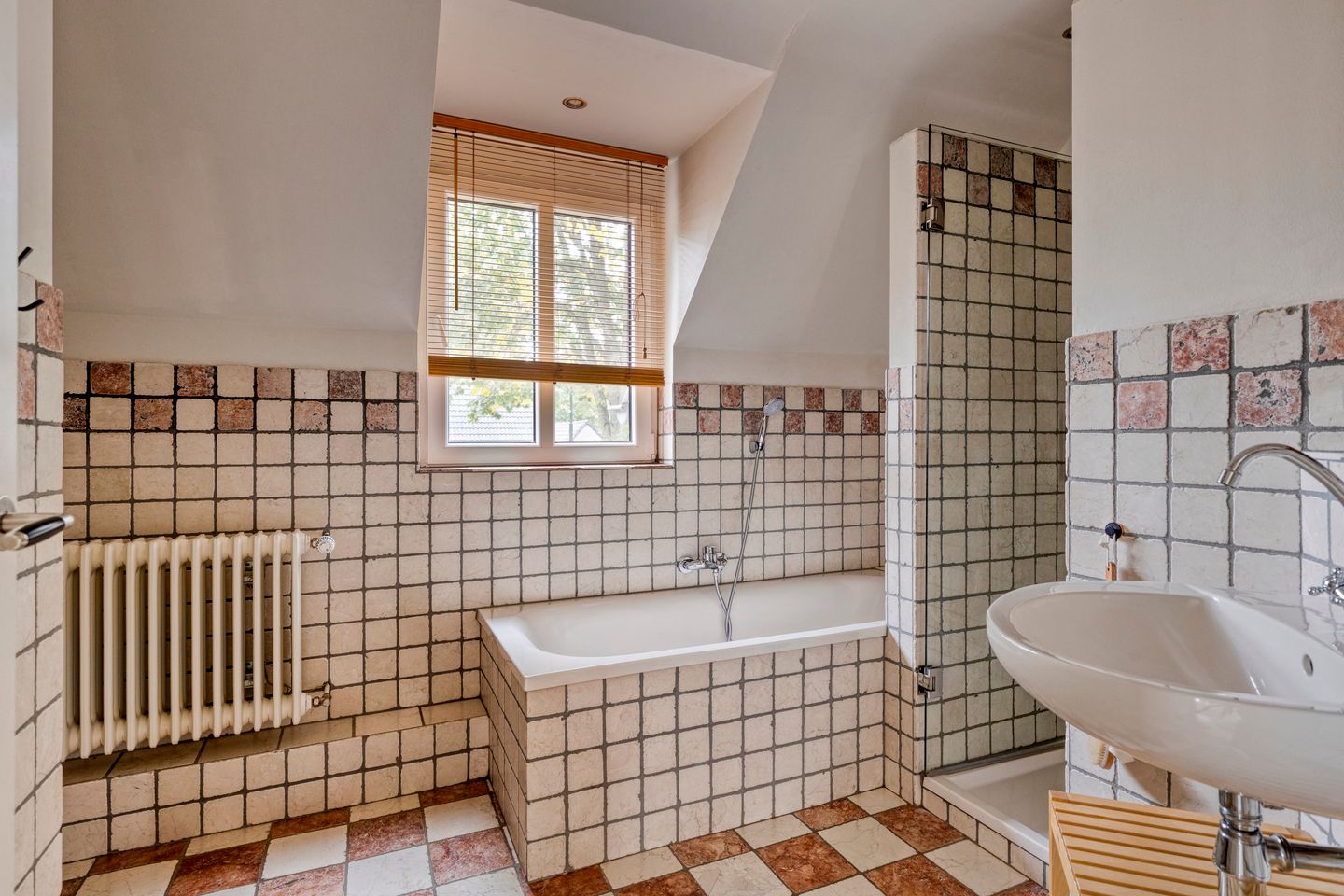 Foto 25 van Grensweg 5