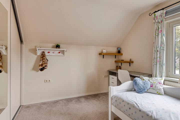 Photo 30 of Grensweg 5