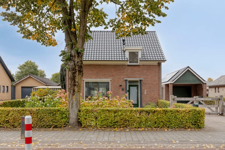 Photo 52 of Grensweg 5