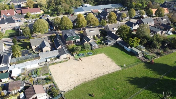 Photo 60 of Grensweg 5