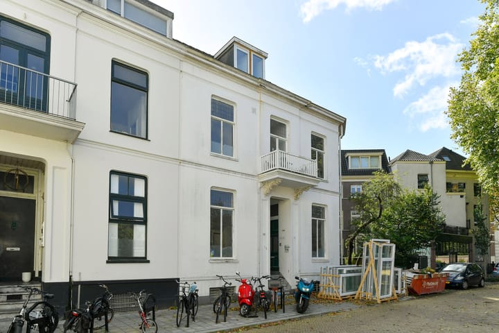 Photo 5 of Parkstraat 6-2