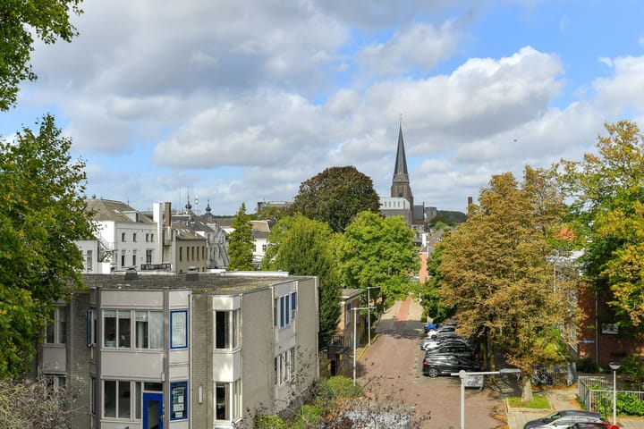 Photo 22 of Parkstraat 6-2