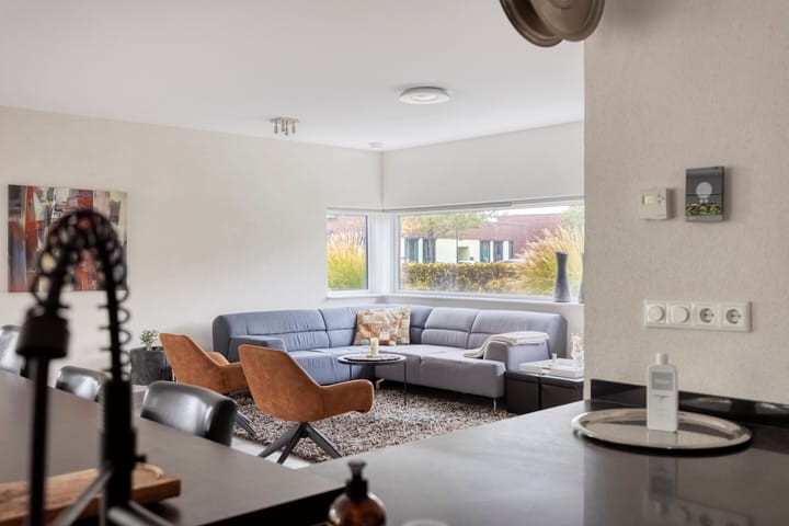 Foto 24 van Hoefbladstraat 34