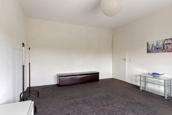 Foto 33 van Hoefbladstraat 34