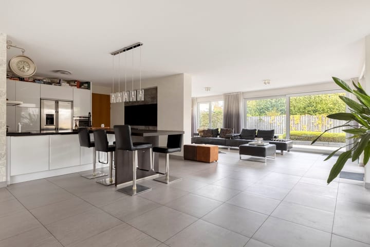 Foto 17 van Hoefbladstraat 34