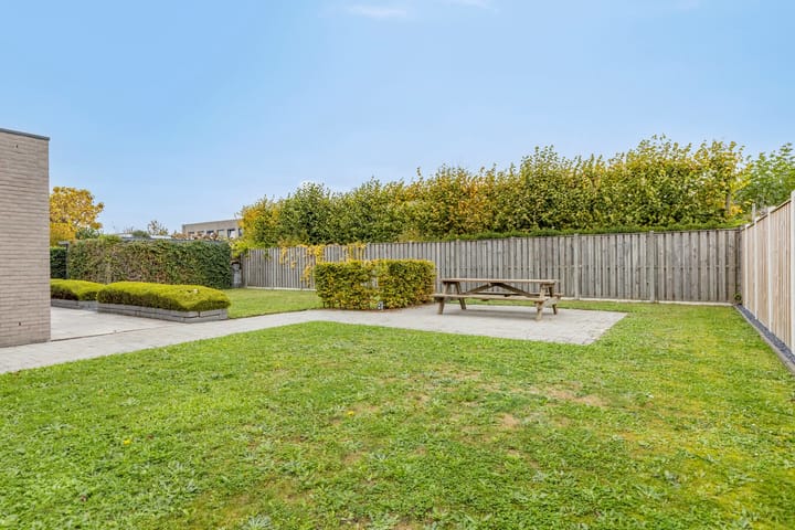 Foto 49 van Hoefbladstraat 34