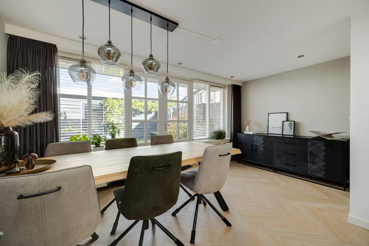 Foto 15 van Afrikalaan 6