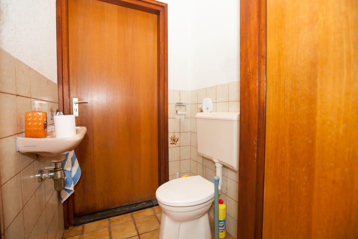 Photo 19 of Meester Meinenweg 7