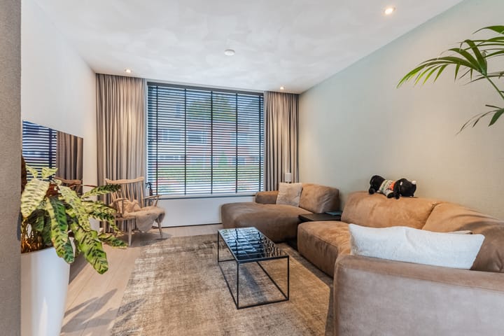 Foto 11 van Lange Mees 13