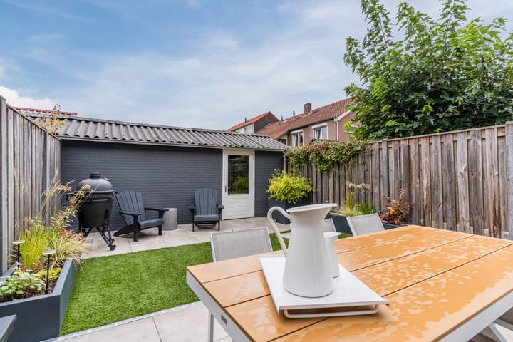 Foto 41 van Lange Mees 13