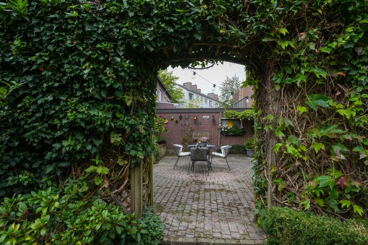 Foto 27 van Beatrixstraat 1