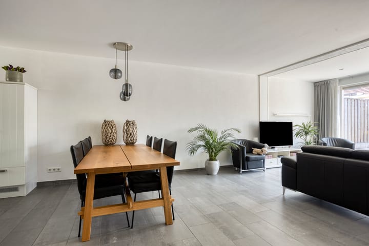 Foto 15 van Bovenlandsestraat 52