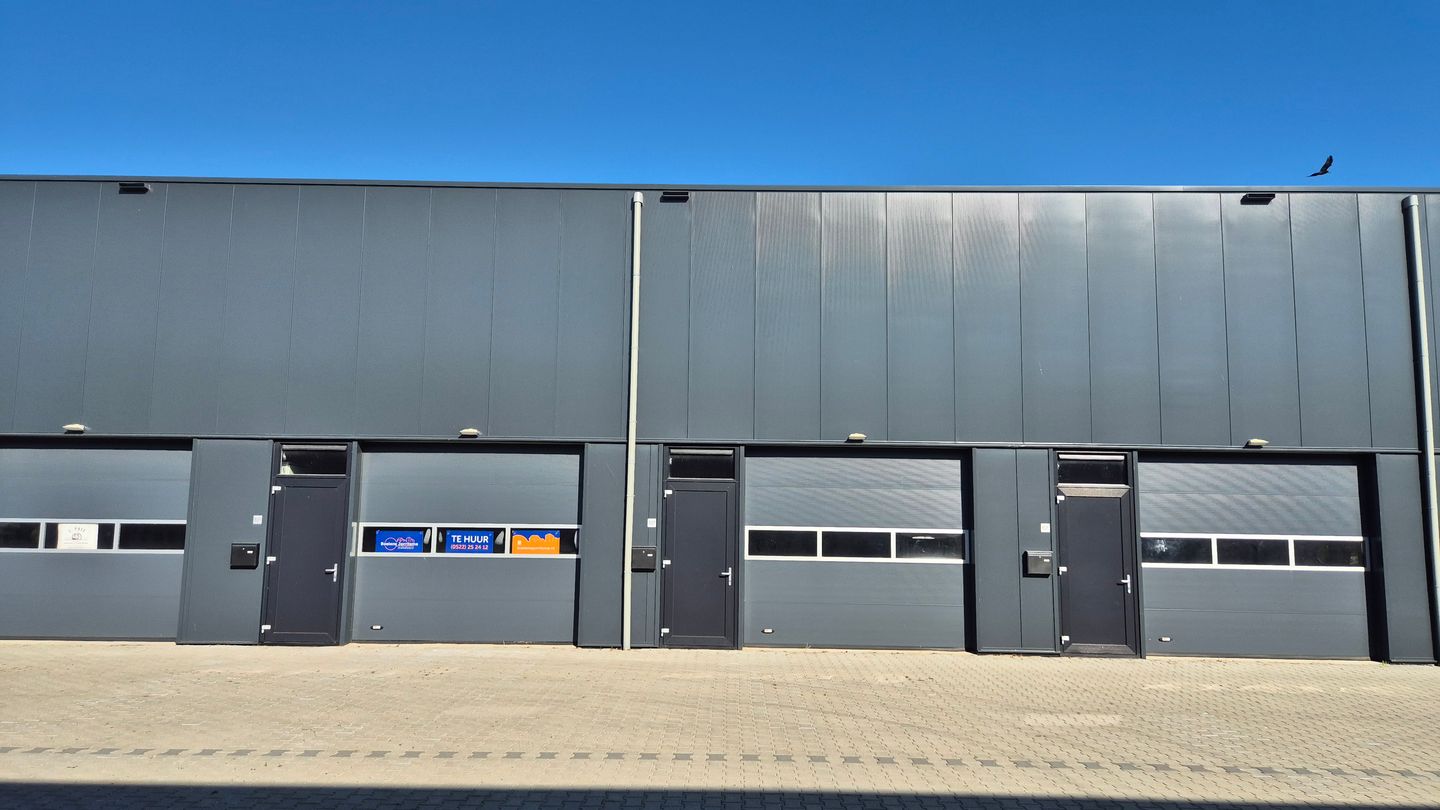 View photo 1 of Eeser Hout 10-C