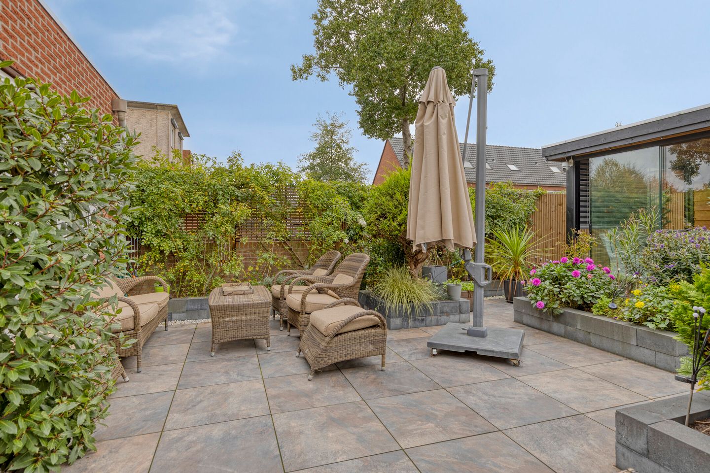 Foto 5 van Pernisstraat 1