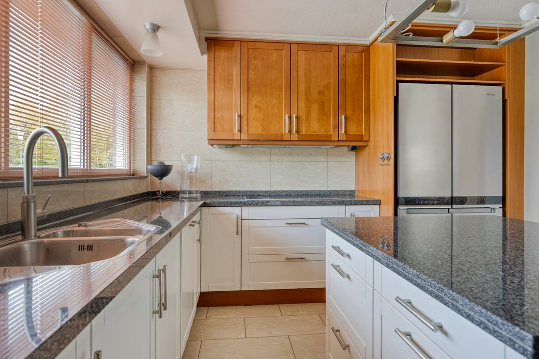 Foto 16 van Pernisstraat 1