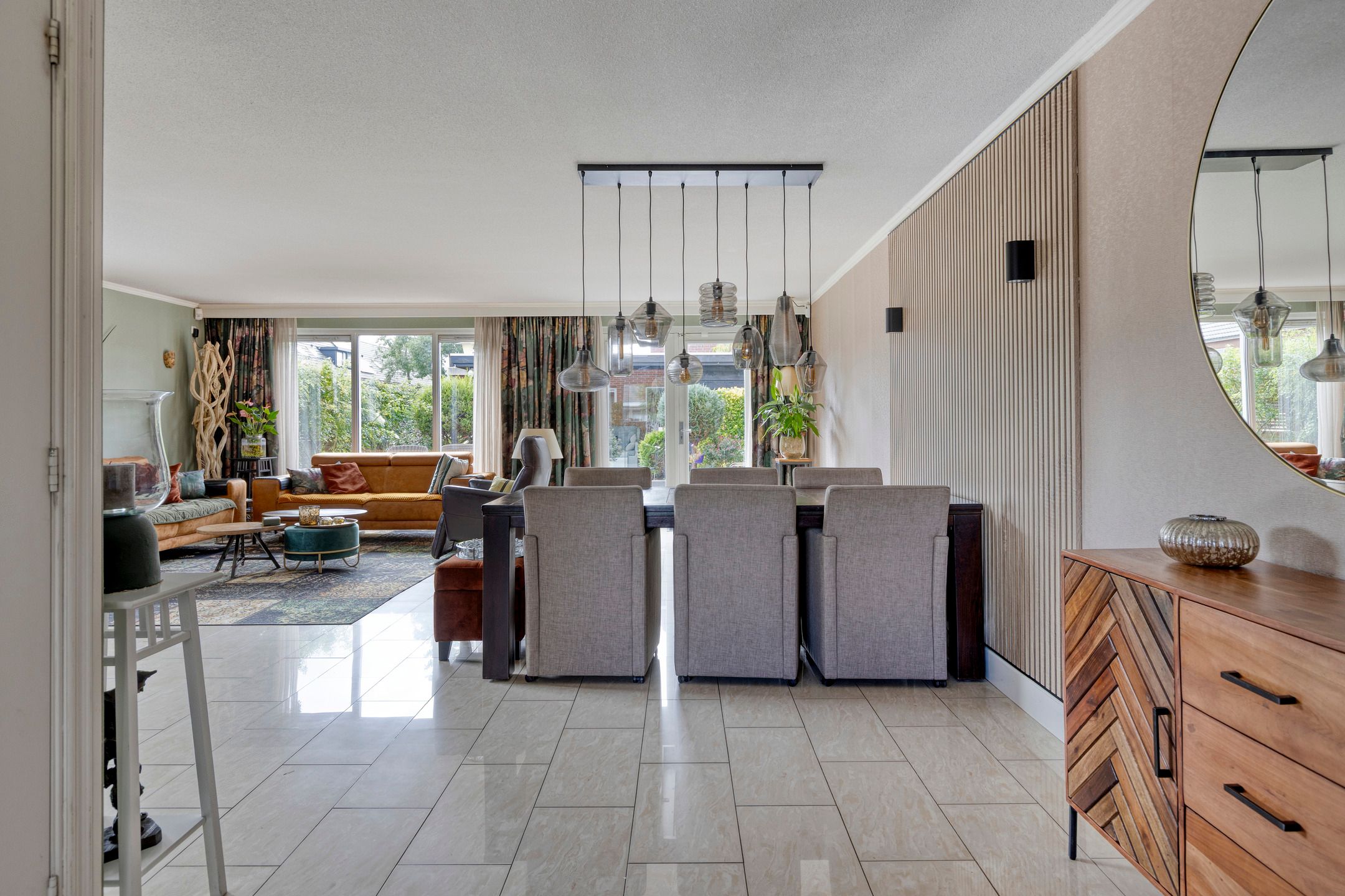 Foto 18 van Pernisstraat 1