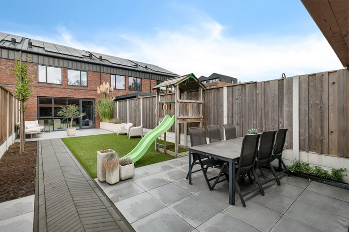 Foto 31 van R.A. de Monchystraat 60