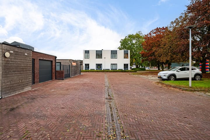 Foto 41 van R.A. de Monchystraat 60