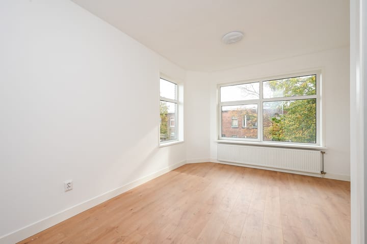 Foto 10 van Linnaeusstraat 239