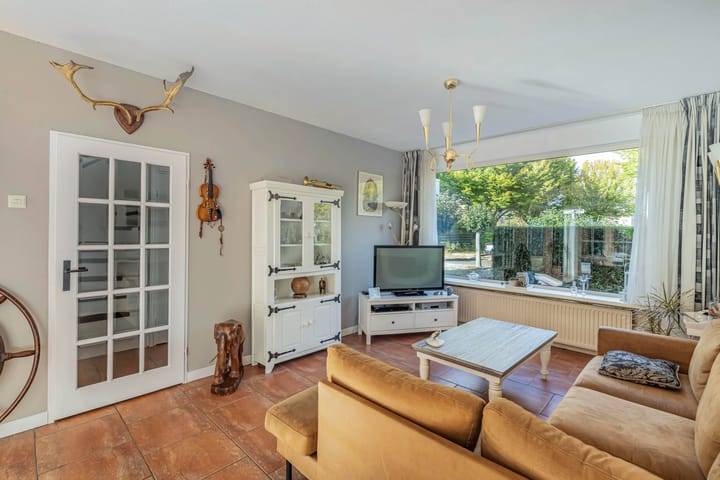 Foto 14 van Botter 27 5