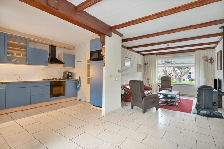 Foto 2 van IJsselmeerweg 25