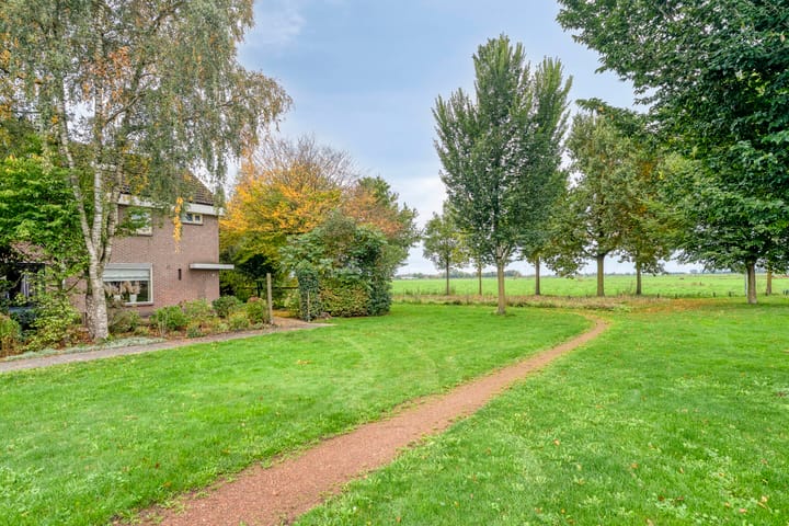 Foto 5 van IJsselmeerweg 25