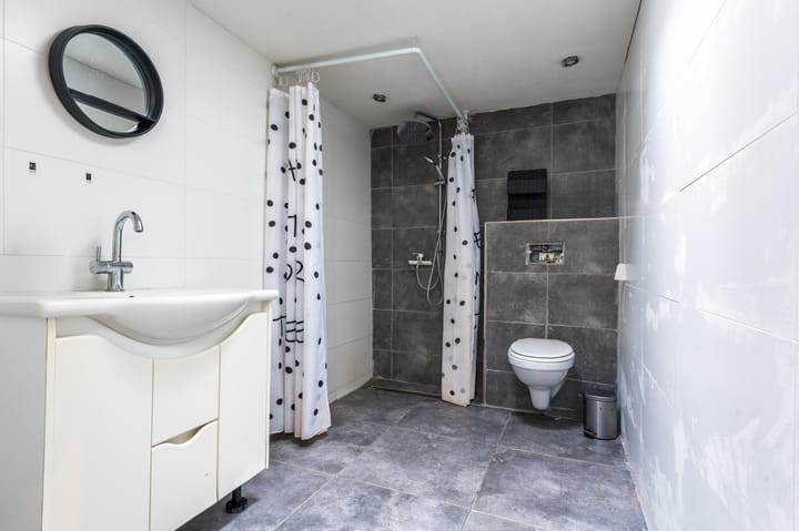 Photo 12 of Maasstraat 17